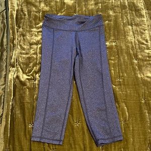 Grey cropped leggings